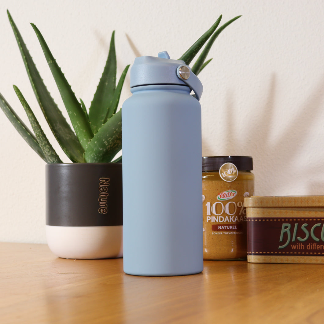 Thermos water bottle 1 liter - Insulated Water Bottle with Rotatable Drinking Spout - Light Blue